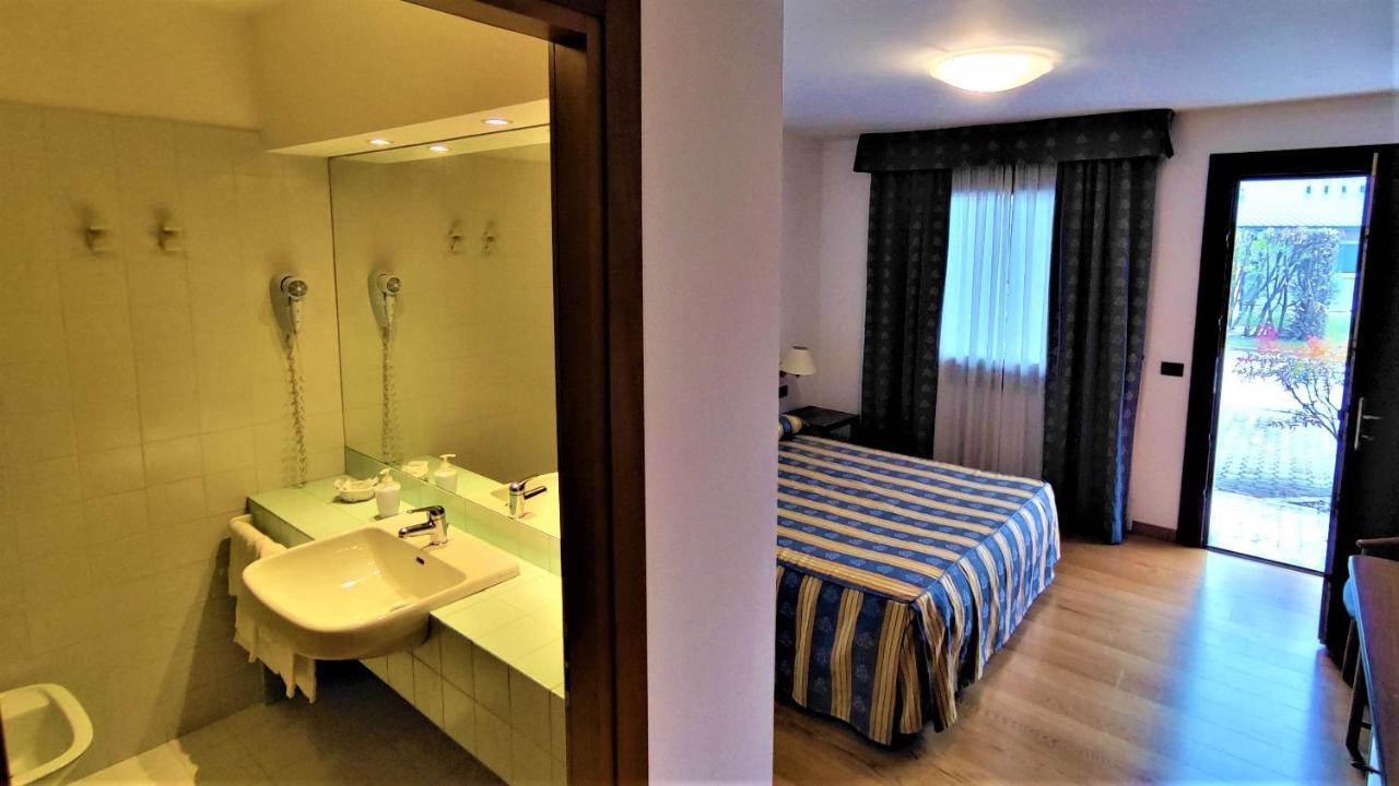Hotel Luna Vigonovo  Екстериор снимка