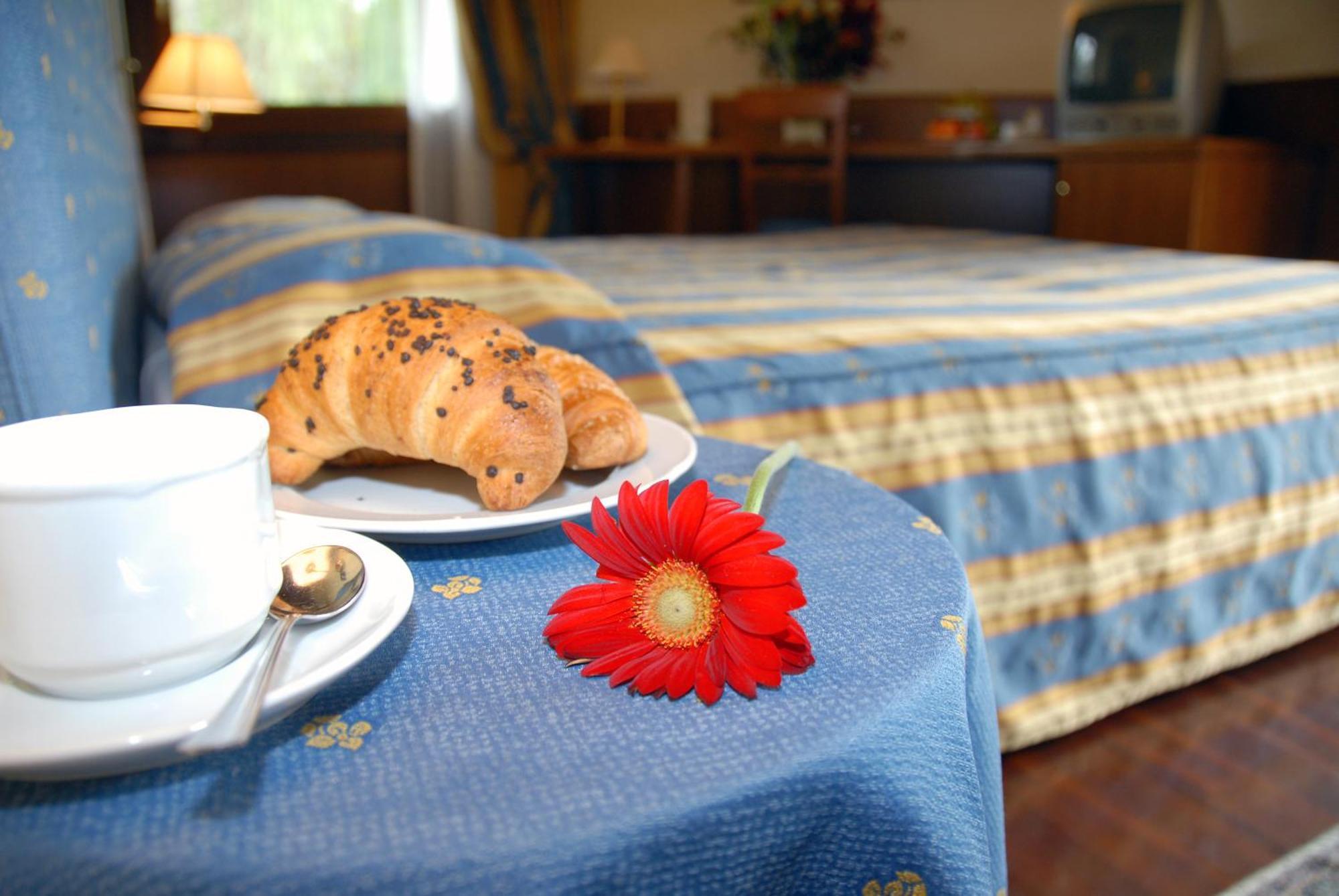 Hotel Luna Vigonovo  Екстериор снимка