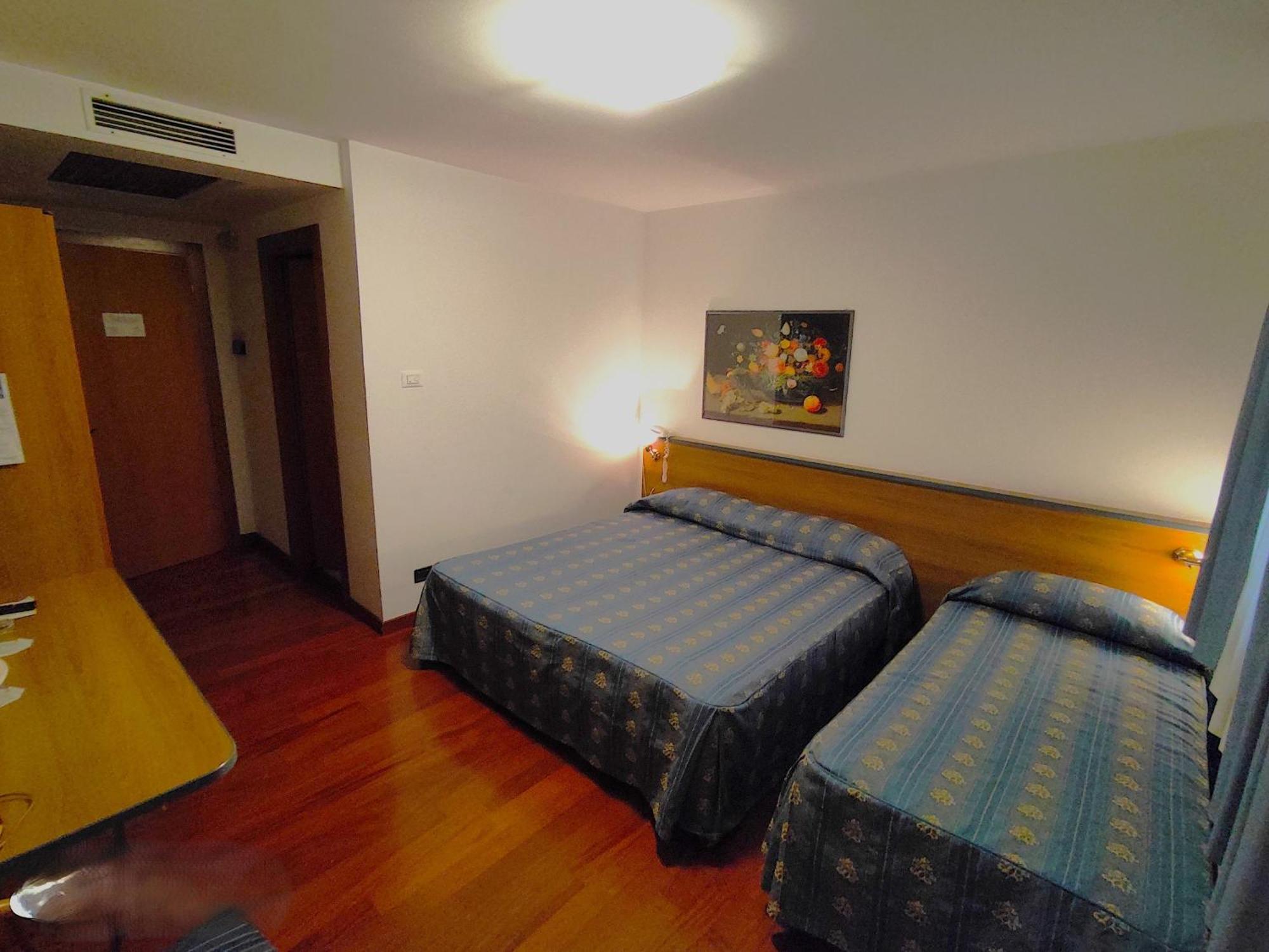 Hotel Luna Vigonovo  Екстериор снимка